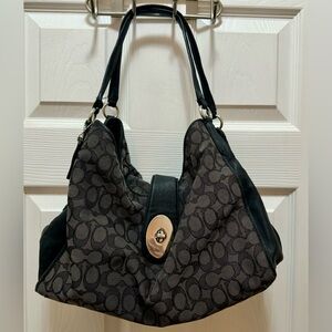 Coach Outline Carlyle Shoulder Bag BLACK SMOKE